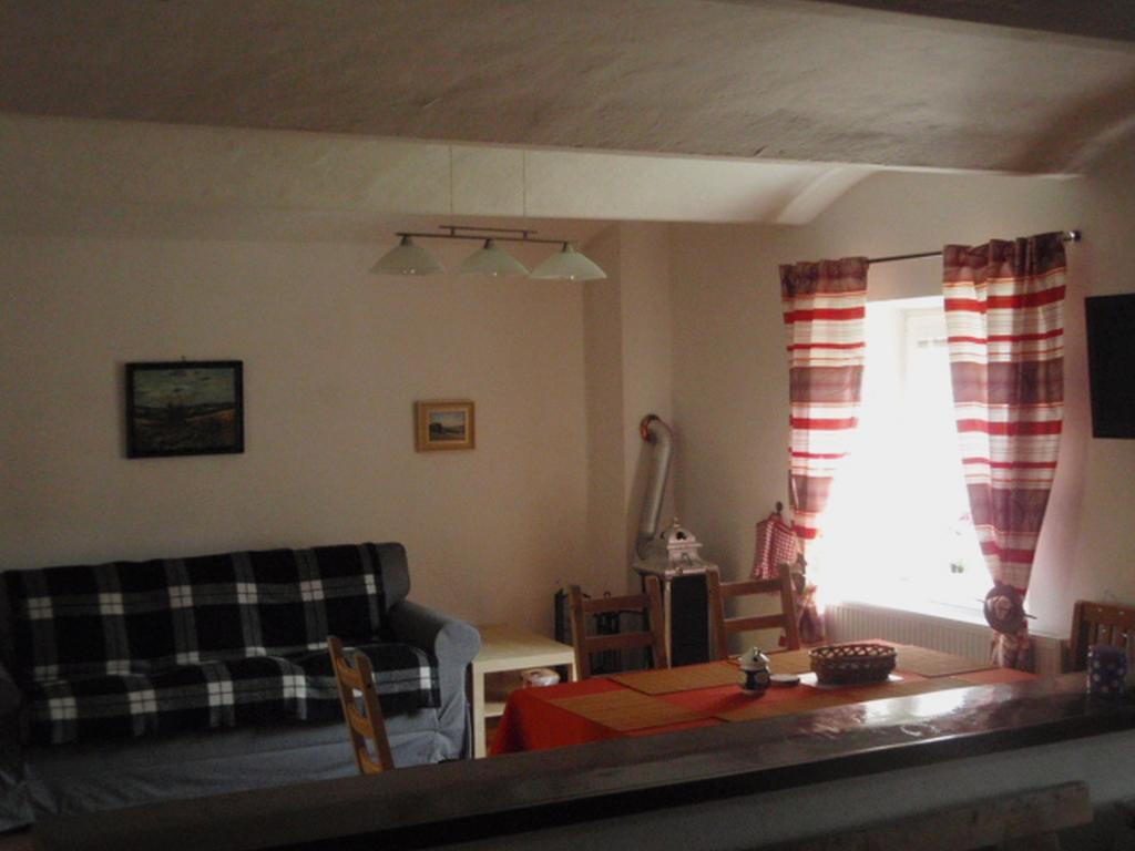 Apartman75 Tisnov Eksteriør bilde